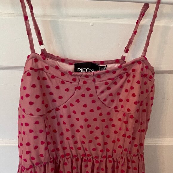 NWOT Heart Cocktail Dress - Size M - Picture 1 of 4
